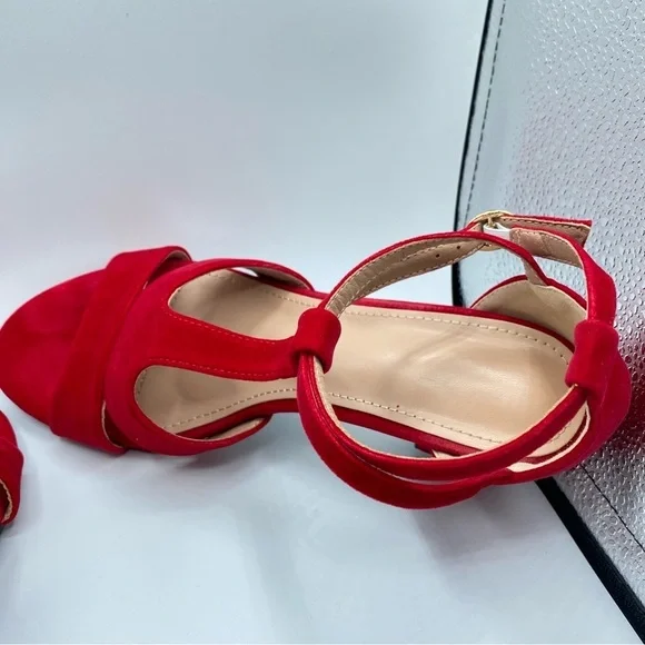 Red Velvet Women's Sandales with 2”Heels Pre-Loved Excellent Condition Size 39 - Picture 10 of 16